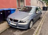 BMW E90 325i - BMW 325: E90 325i