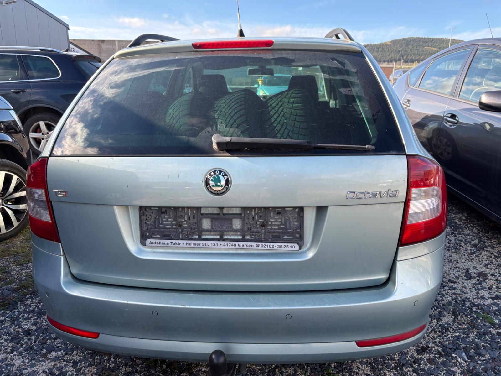 Skoda Octavia 2010 — photo 8