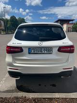 Mercedes-Benz GLC 300 4M AMG L| Pano|Distr.|360°| SHZ|AHK|Burm - Mercedes-Benz GLC 300: Vollleder, Luftfederung, Geländewagen