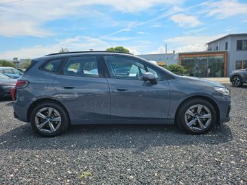 BMW 218 - 4