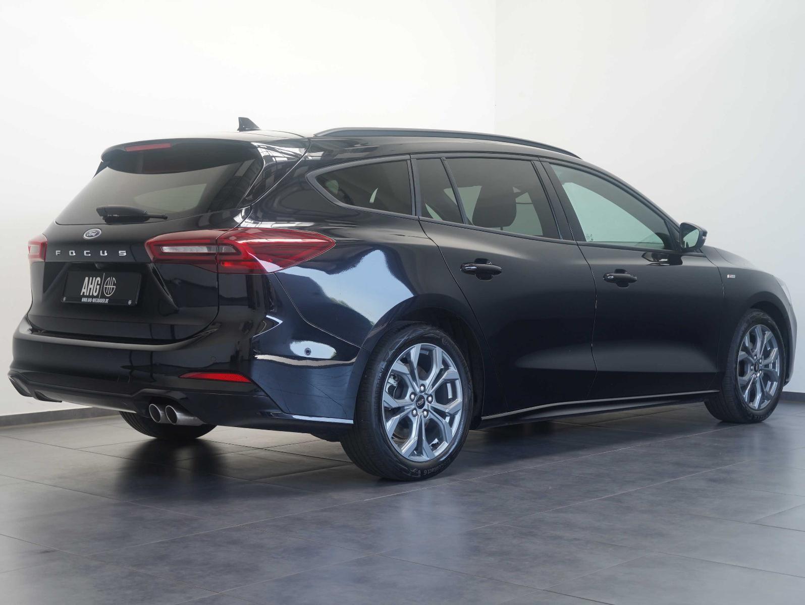 Ford Focus Turnier 1.5 EcoBlue ST-Line X LED/ACC/CAM