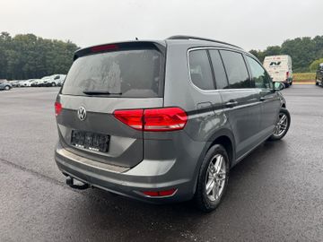 Volkswagen Touran - 6