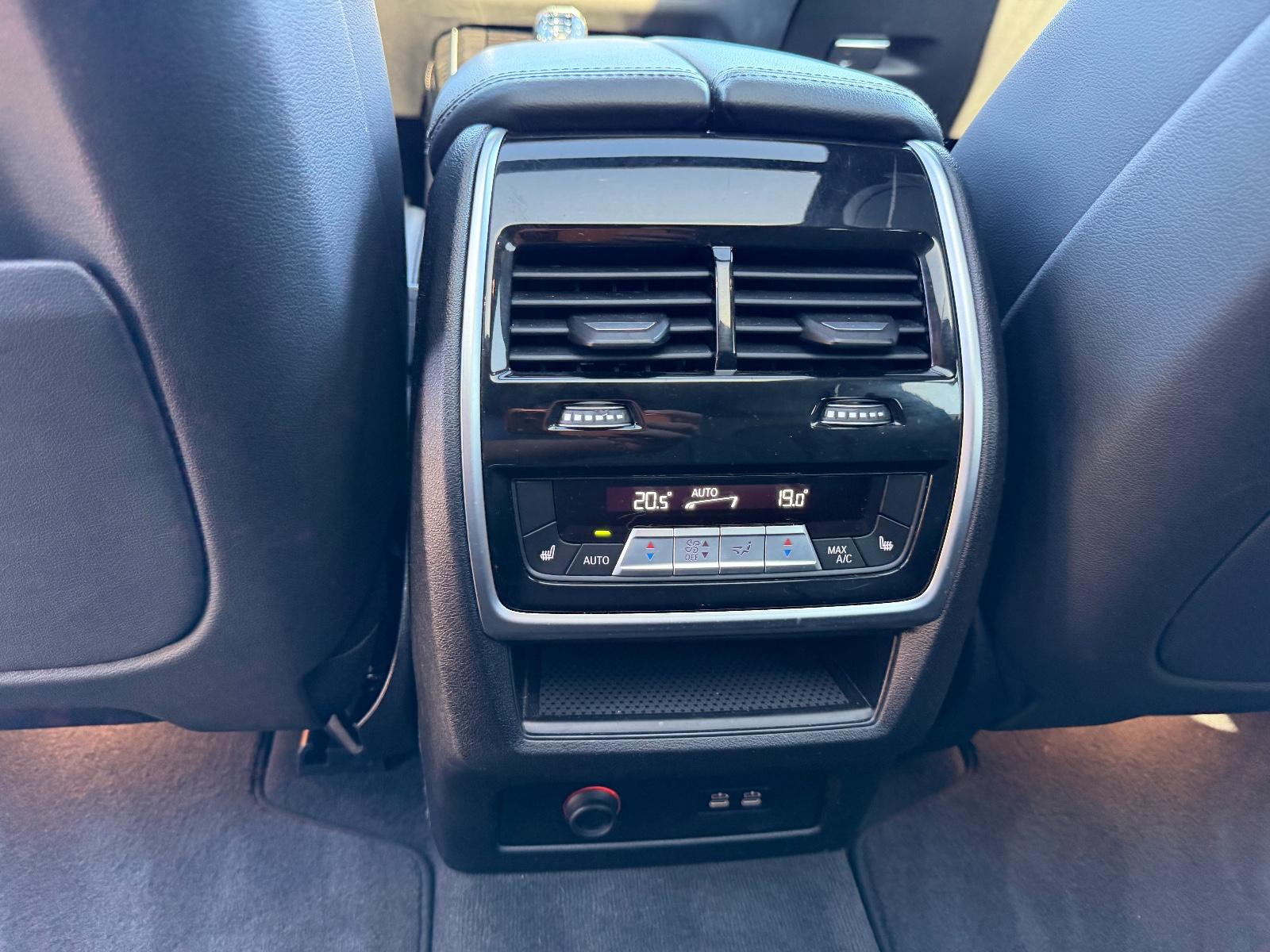 BMW X7 M50 d Aus 1 Hand*Service Gepflegt*Head up*360