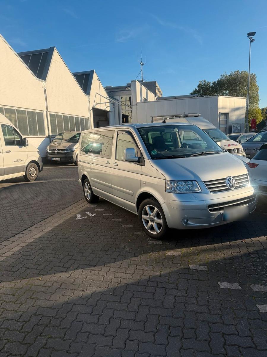 Volkswagen T5 Multivan