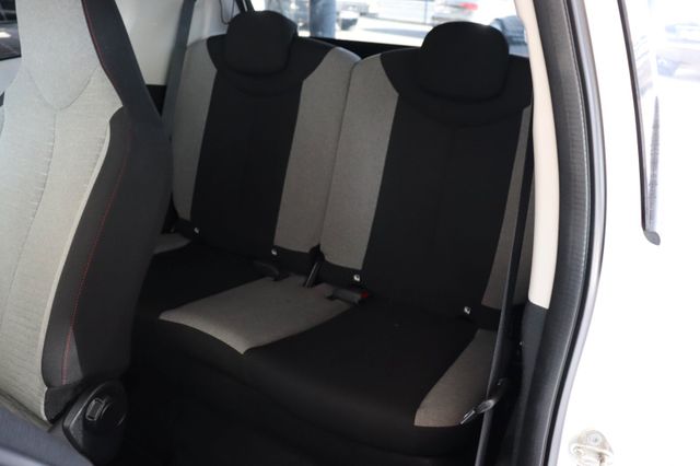 Fahrzeugabbildung Citroën C1 Furio PureTech 82 Shine