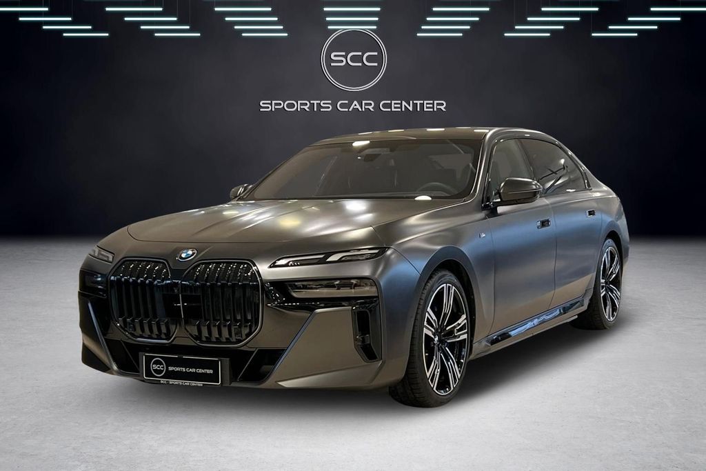 Image of BMW i7