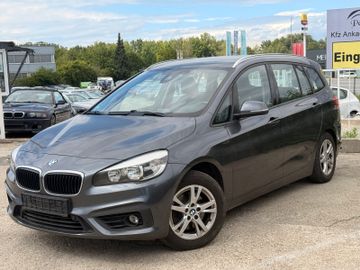 BMW 218 - 9