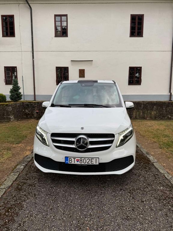 Mercedes-Benz V 250