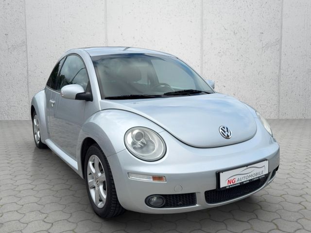 Volkswagen New Beetle 1.6 Lim. *PDC*So.+Wi.*SHZ*Klima*