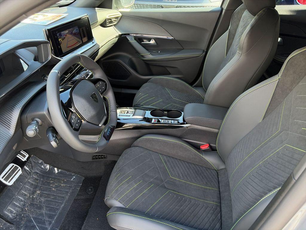 Peugeot 2008 Elektro 156 GT