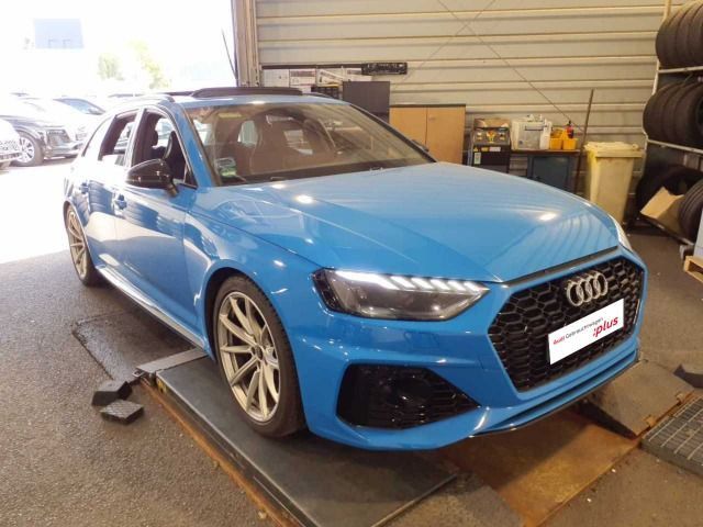 RS4 Avant TFSI QUATTRO MATRIX+PANO+RAUTE+KAMERA+
