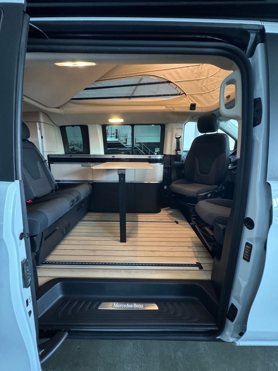 Fahrzeugabbildung Mercedes-Benz V 220 d 9GT MARCO POLO SPORTPAKET AHK LED MBUX+