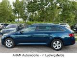 Skoda Superb Combi Ambition|VIRTUAL|ACC|MEM|LED|AHK - blaue Skoda Superb