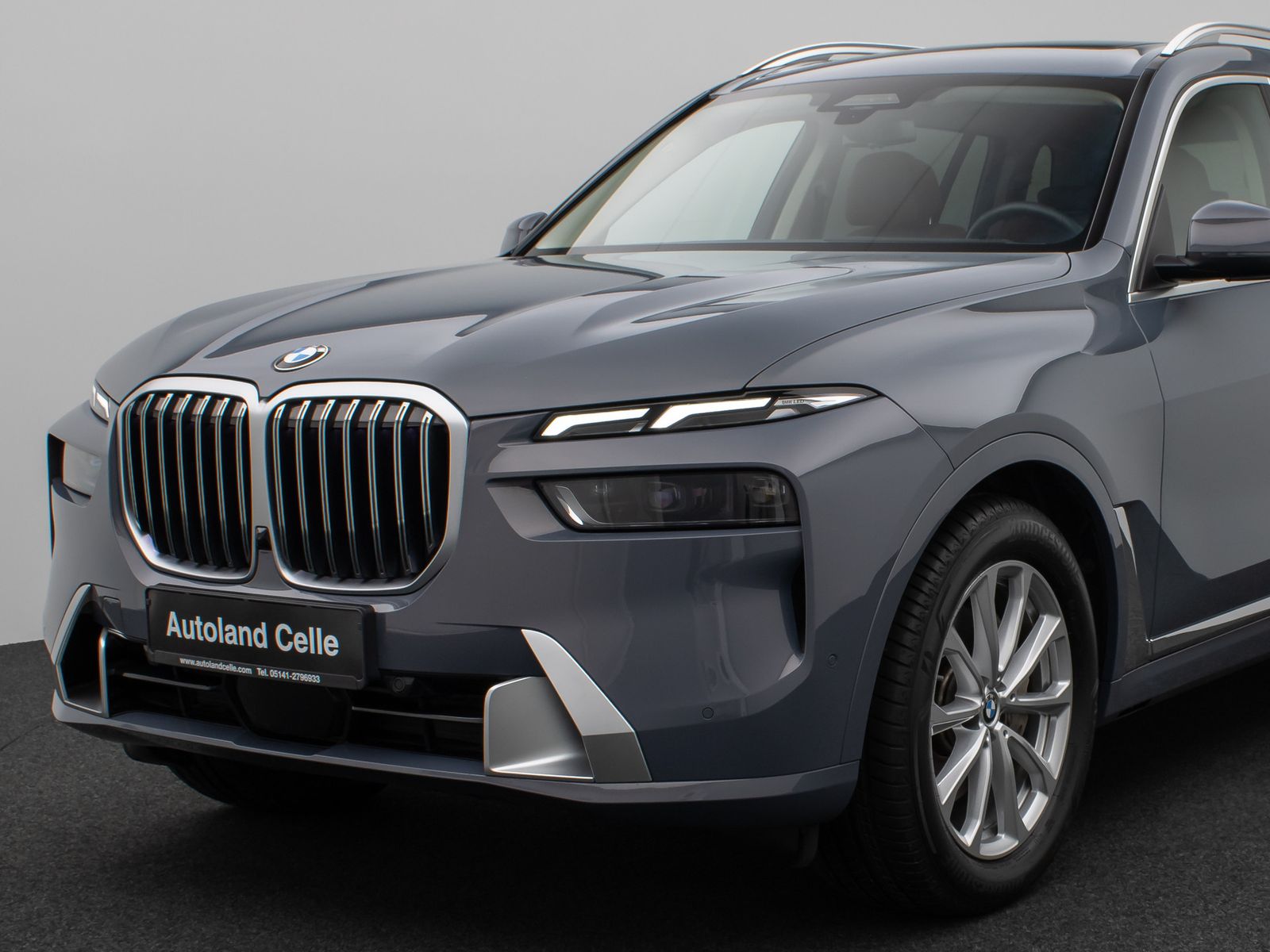 Fahrzeugabbildung BMW X7 xD40d Panorama 360°HUD DAB H/K Massage SoftCl