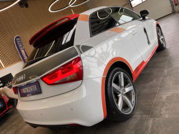 Audi A1*Competition *S-LINE*XENON PLUS*PDC*SHZ*KLIMA*