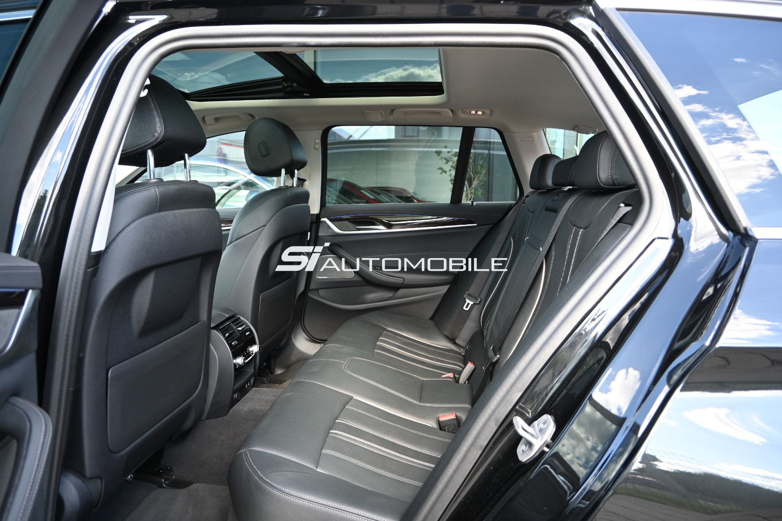 Fahrzeugabbildung BMW 530d xDr. Touring Luxury °UVP 95.800€°ADAP.DRIVE
