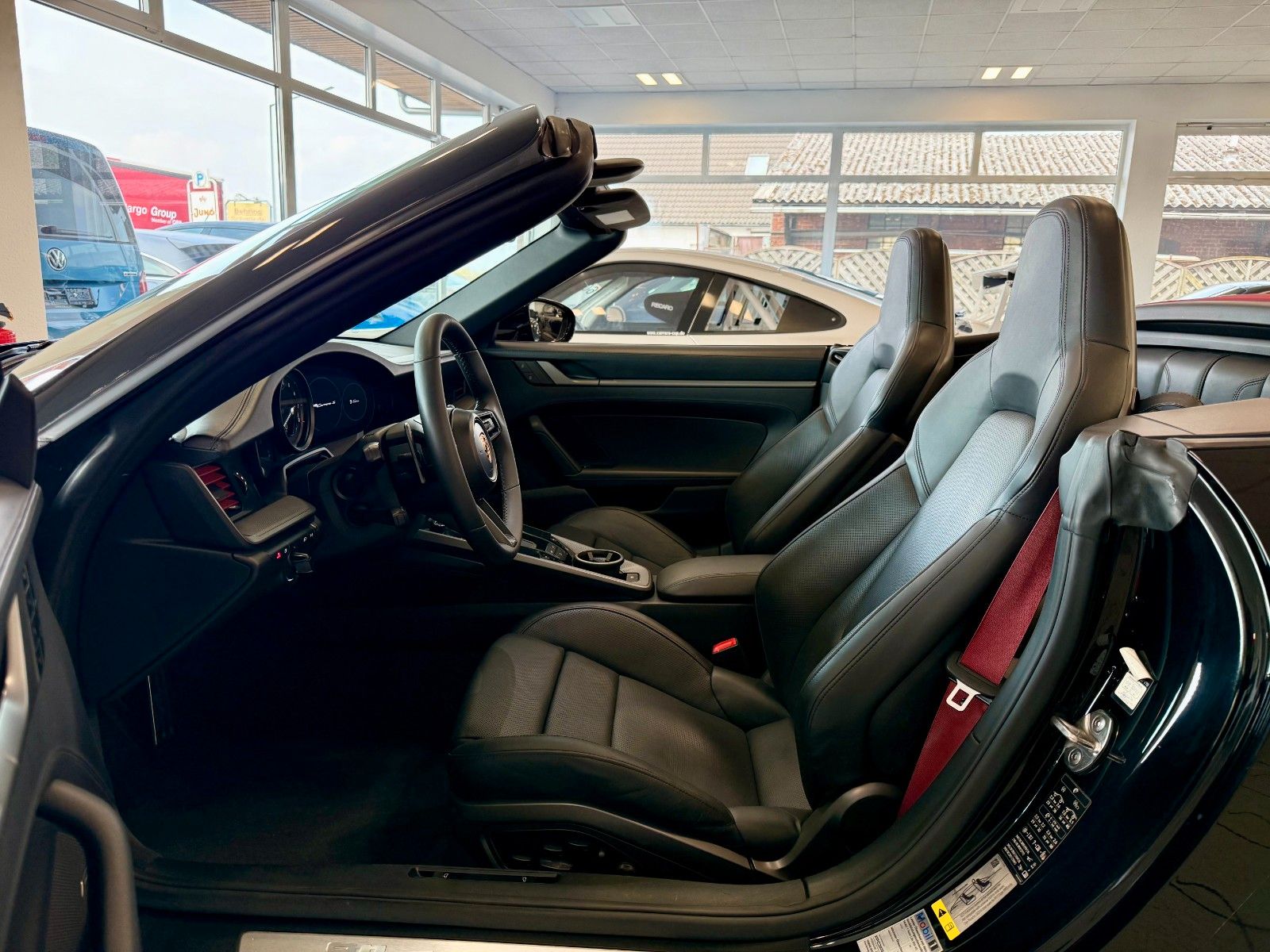 Fahrzeugabbildung Porsche 911 992 Carrera S Cabrio SportDesign/Sportabgas