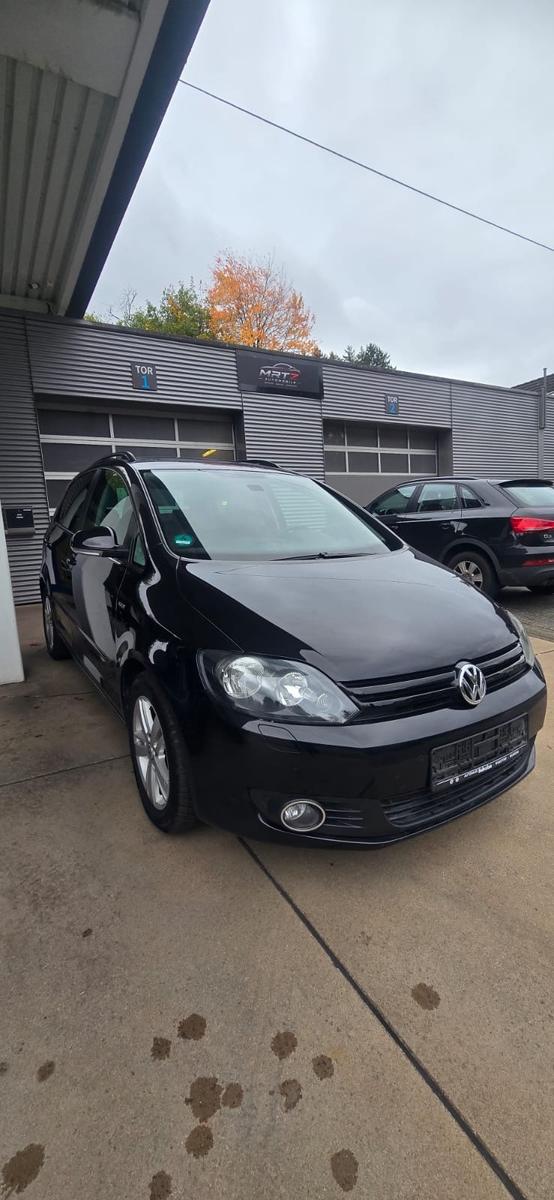 Volkswagen Golf Plus 2013 — photo 17