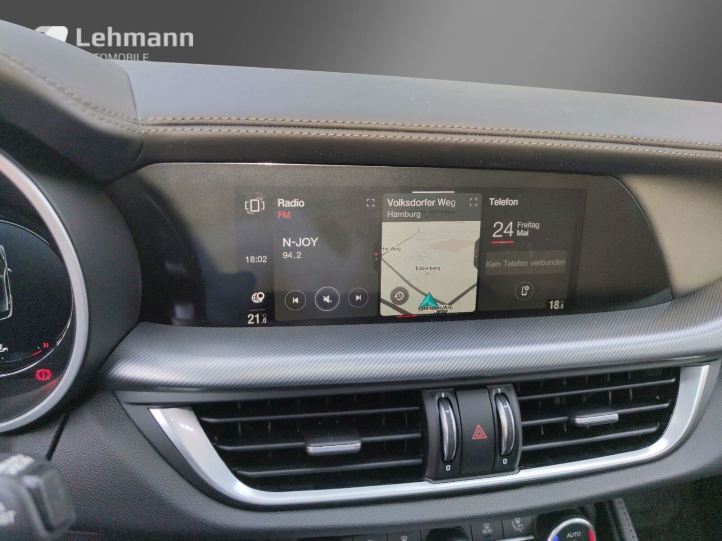 Fahrzeugabbildung Alfa Romeo Stelvio Veloce Q4 2.0 Turbo-21 Zoll-Panoramadach