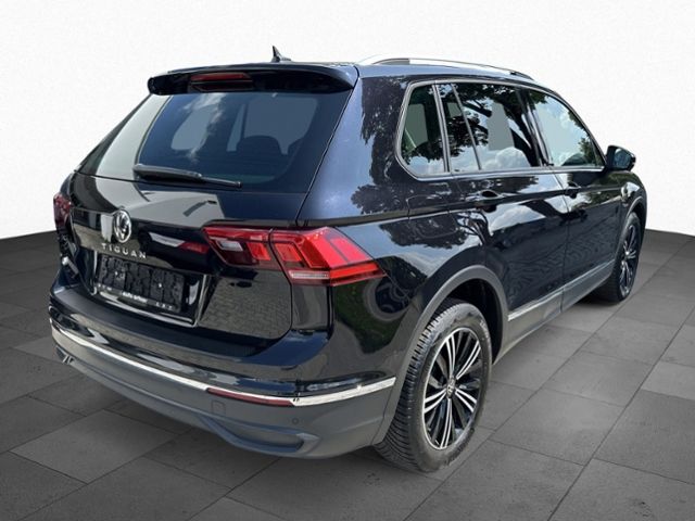 Fahrzeugabbildung Volkswagen Tiguan 2.0 TDI ACTIVE LED SHZ KLIMA APP-CONNECT