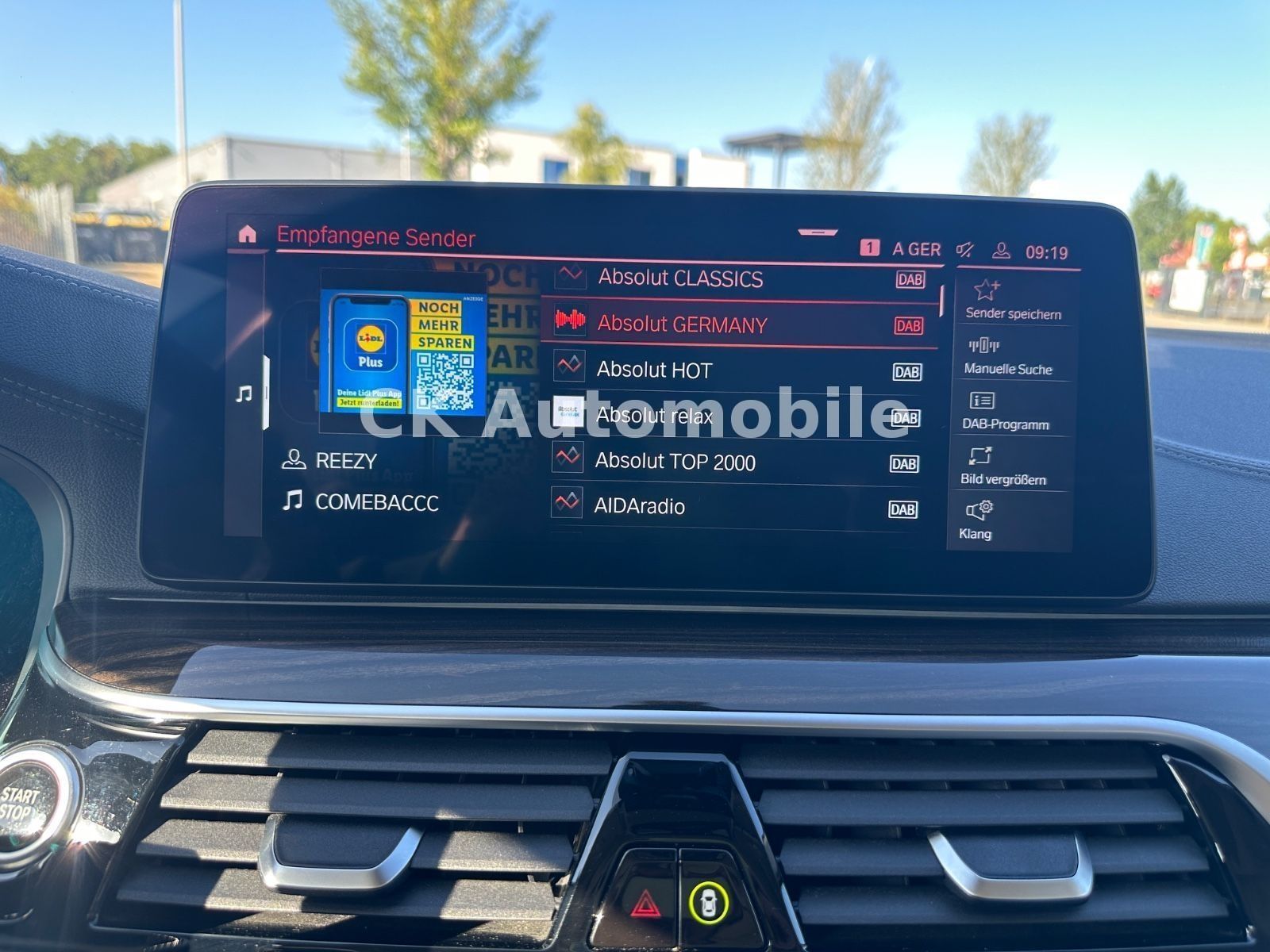 Fahrzeugabbildung BMW 530e xDrive Touring Luxury Line/Pano/LED/Kam/AHK