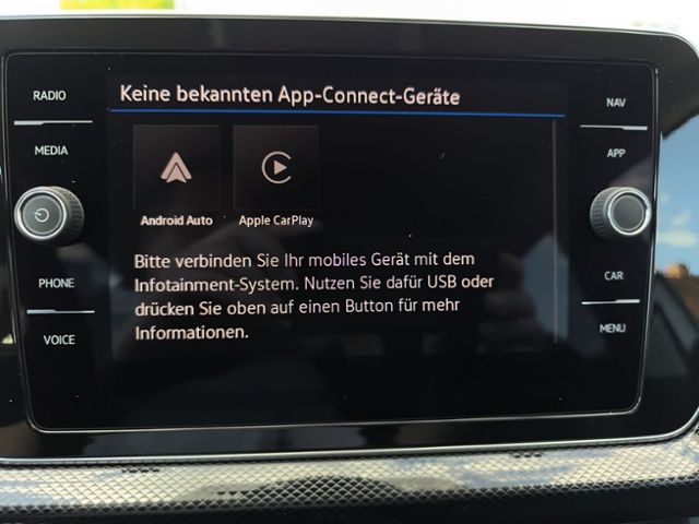 Fahrzeugabbildung Volkswagen T-Cross 1.0 TSI DSG Goal LED ACC APP-CONNECT LAN