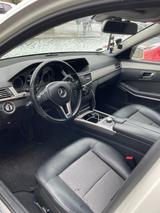 Mercedes-Benz Mercedes E-Klasse, 300 CDI, Kombi, Sonderf... - Mercedes-Benz 300 mit Diesel-Antrieb: Kombi