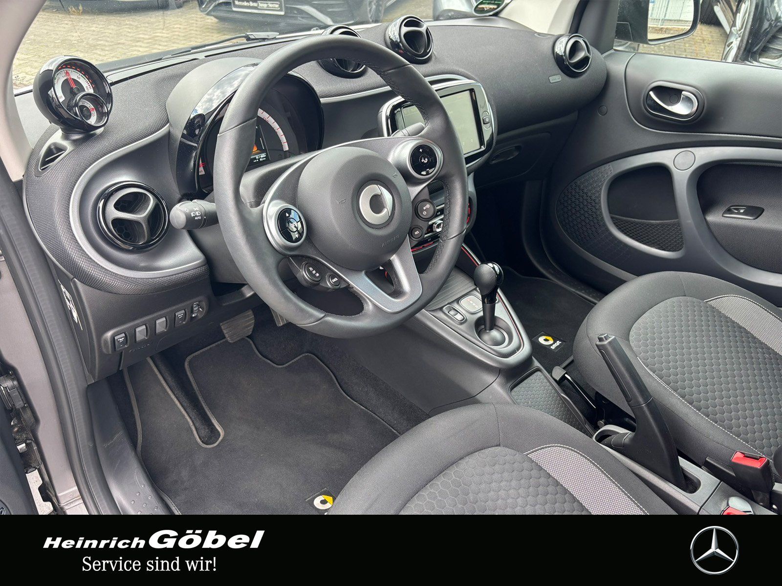 Fahrzeugabbildung Smart EQ cabrio passion 22KW*LED*WINTER-PAKET*KAMERA