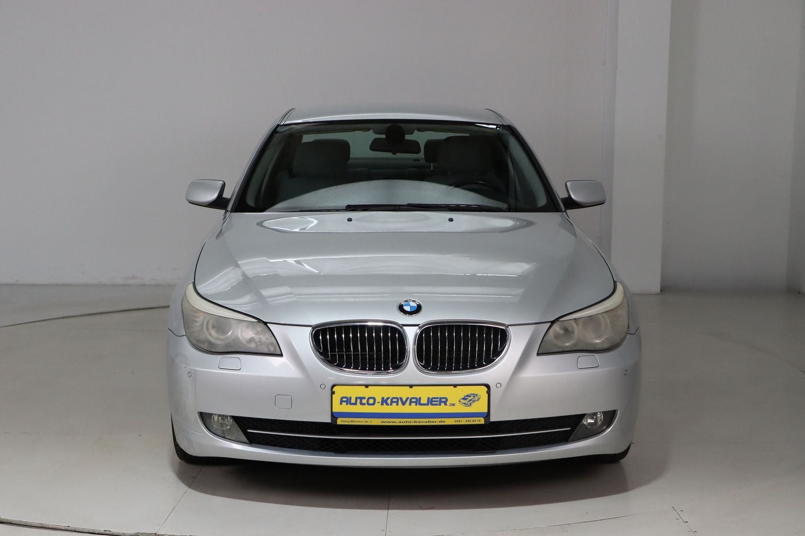 Fahrzeugabbildung BMW 523 i * Sitzhzg. * Klimaautomatik * PDC