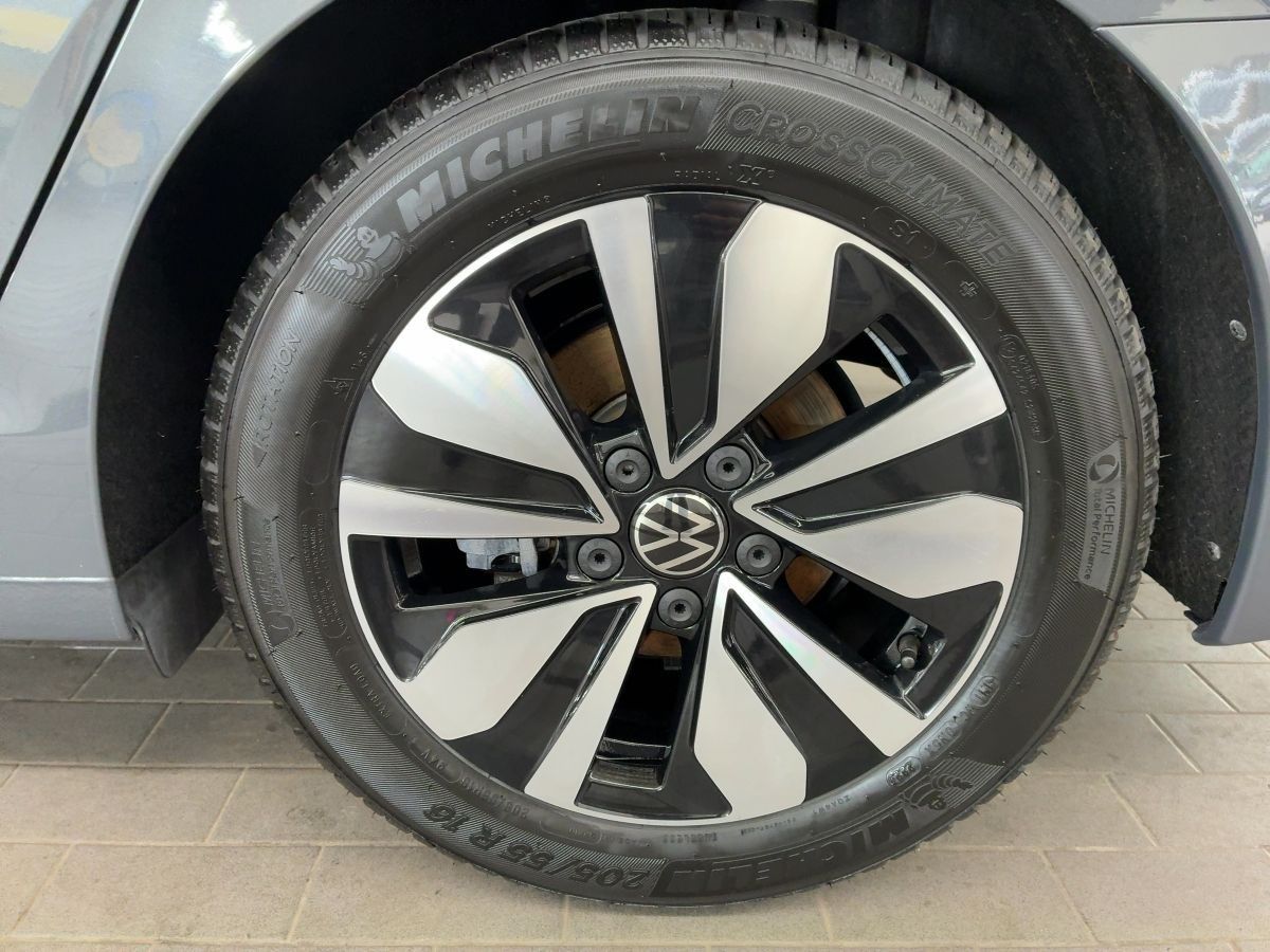 Volkswagen Golf - Bild 11