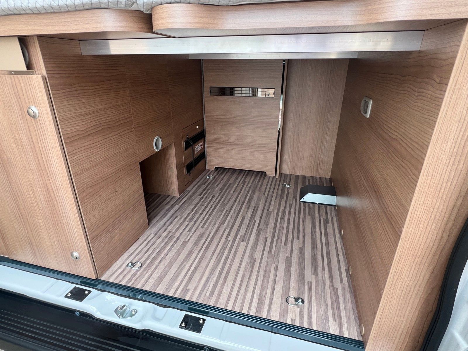 Fahrzeugabbildung Malibu Van Comfort 640 LE