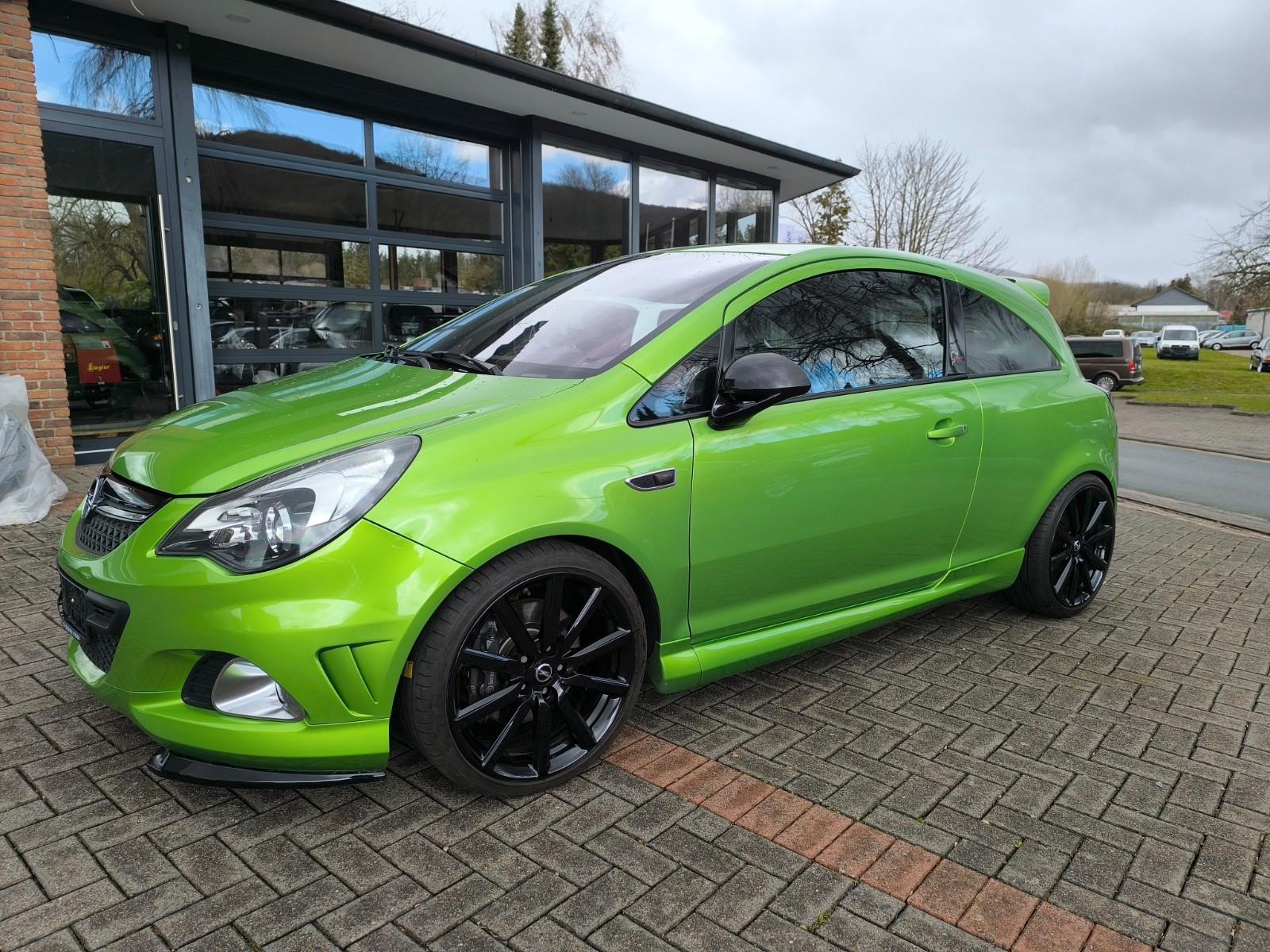 Opel Corsa D OPC Nürburgring Edition