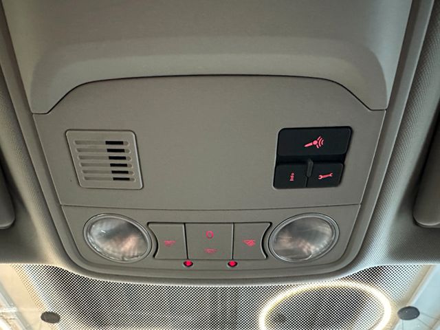 Volkswagen Golf VI Highline *Klima*SHZ*Navi*PDC*Sportpaket*