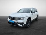 Volkswagen Tiguan Allspace 2.0 TSI DSG 4Motion Move 7-Sitze - VW Tiguan Allspace Benzin Gebrauchtwagen
