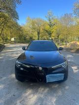 Alfa Romeo Stelvio 2.0 Turbo 16V 206kW Veloce AT8-Q4 Veloce - Alfa Romeo Stelvio aus 2021