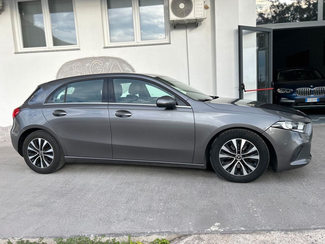 Mercedes-Benz Mercedes-benz A 180 d Automatic Executive imagem 3