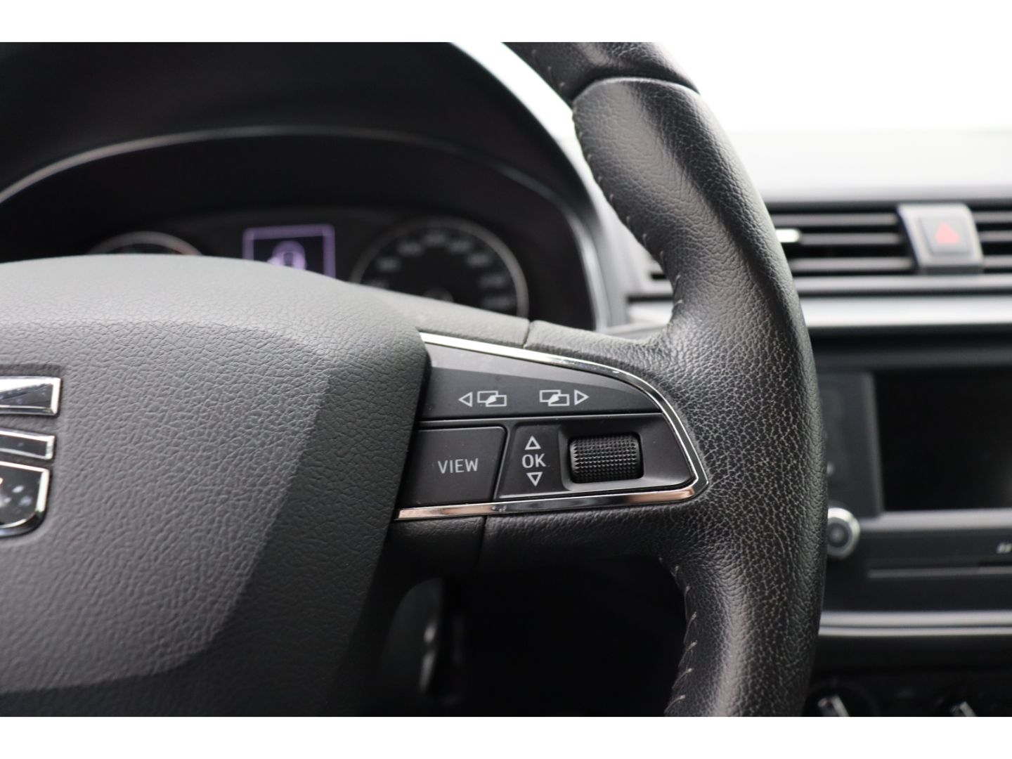 Fahrzeugabbildung SEAT Ibiza 1.0 Style Sitzheizung Einparkhilfe Notbrem