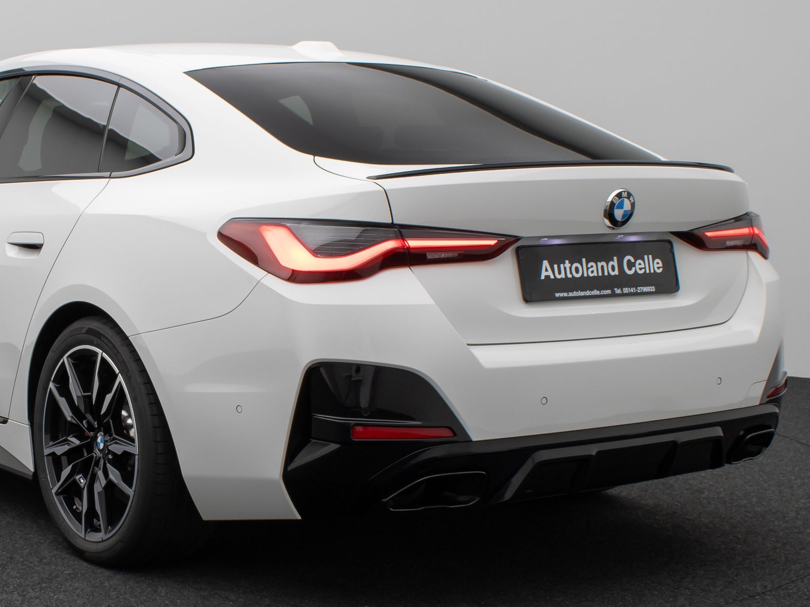 Fahrzeugabbildung BMW M440i xD Gran Coupé Glasdach Kamera HUD DAB H/K