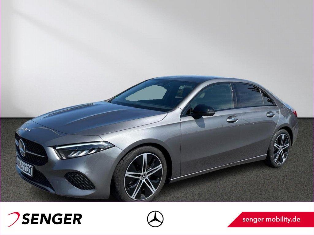 Mercedes-Benz A-Class Limousine Progressive Pano Standhzg. AHK
