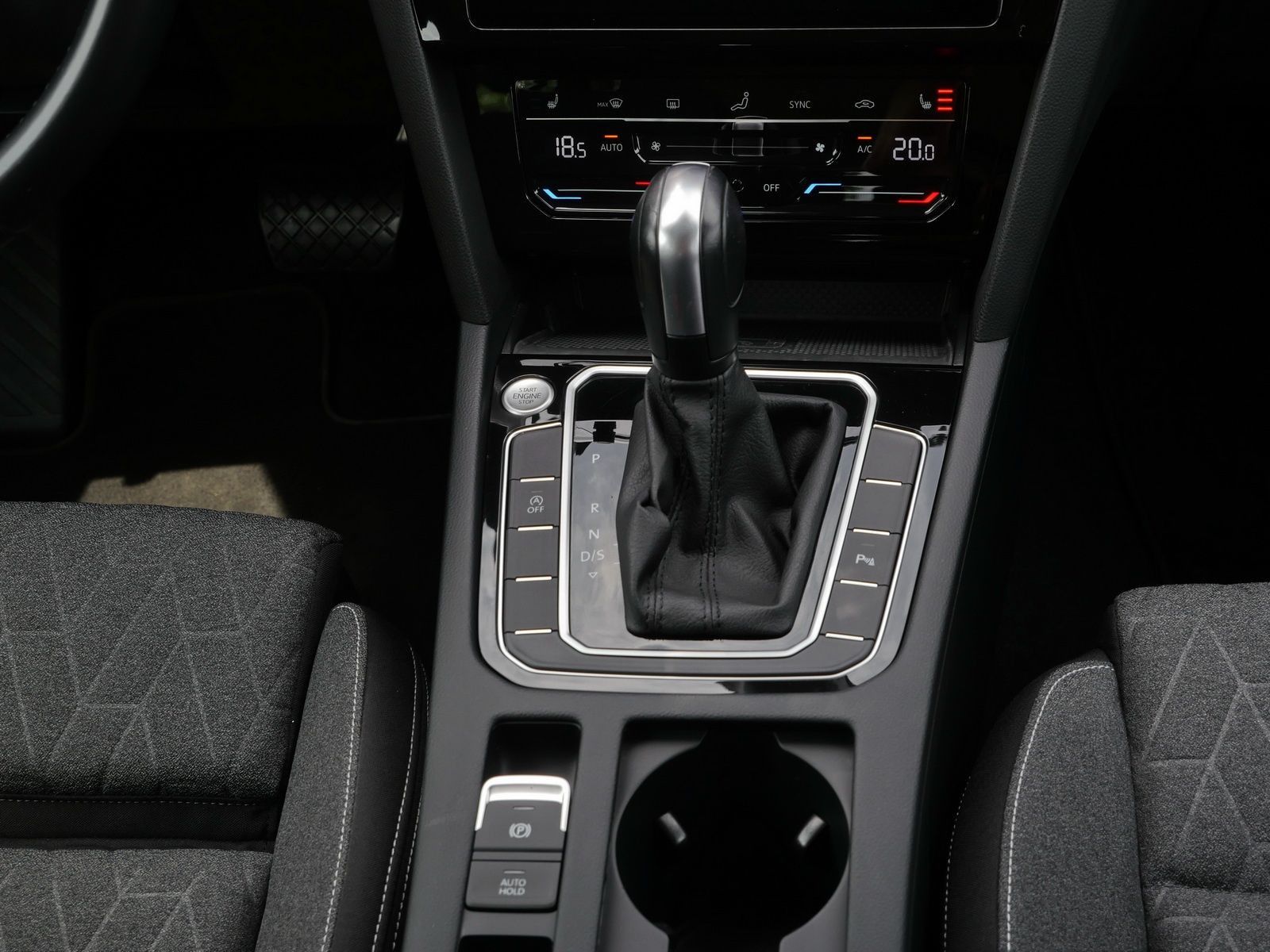 Volkswagen Passat Variant - Bild 7