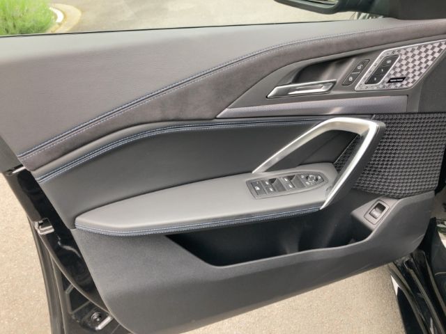 BMW iX2 - Bild 12