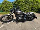 Harley-Davidson Breakout CVO