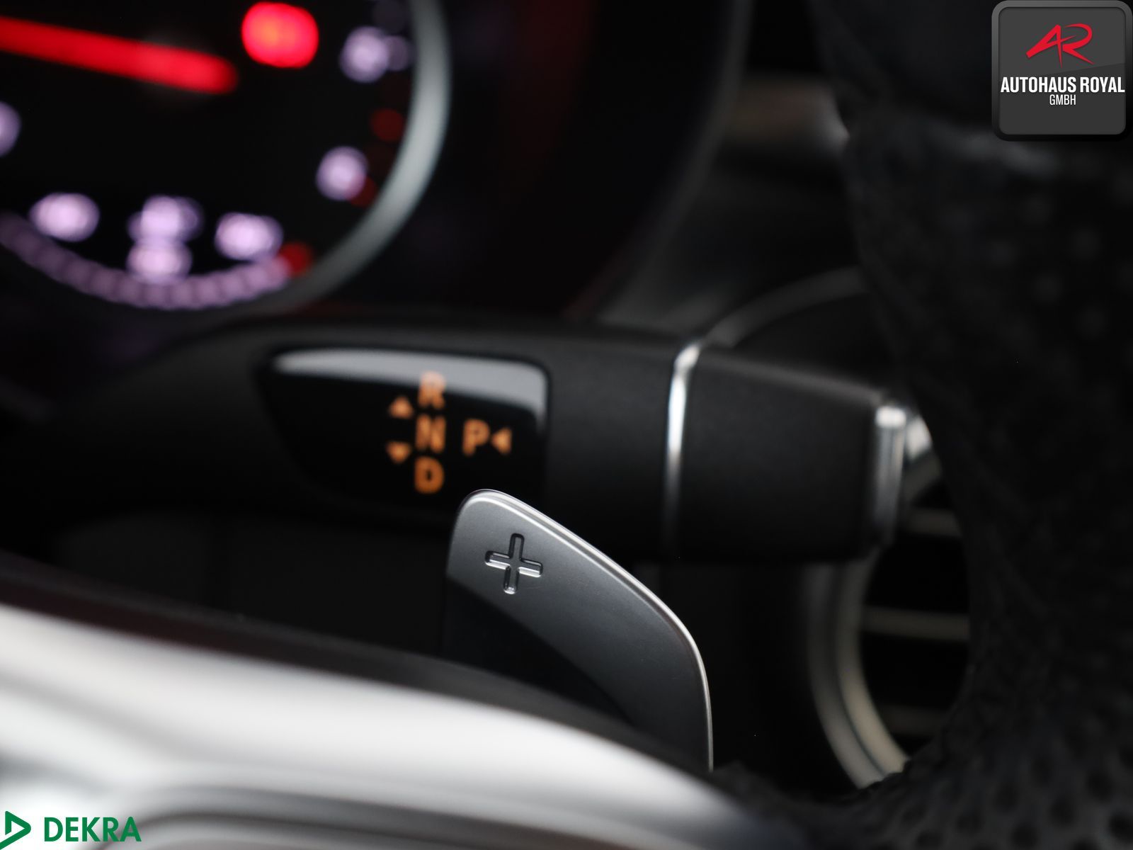 Mercedes-Benz C 220 d T 3x AMG NIGHT PANO,KEYLESS,AHK,CARPLAY foto 23