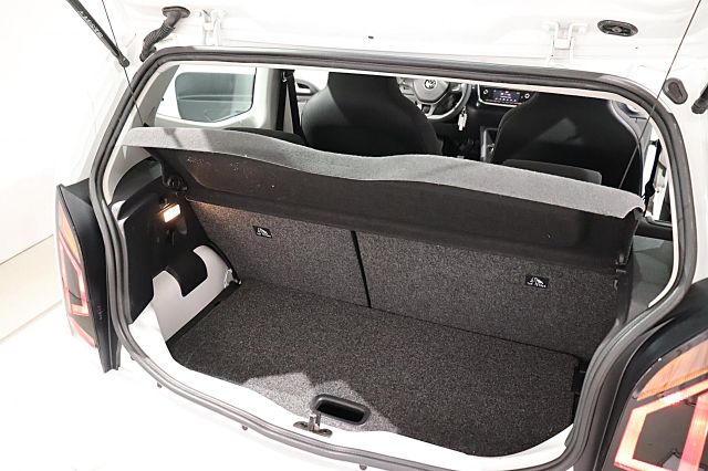 Up! MOVE 1.0 L 65 PS FREISP. ZV DAB WInterräder