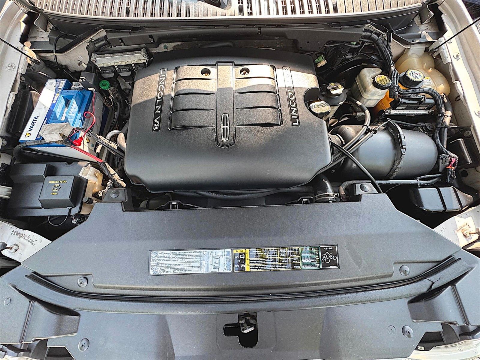 Fahrzeugabbildung Lincoln Navigator 5.4 V8 LUXURY LPG PRINS  *8 Sitze*TV*
