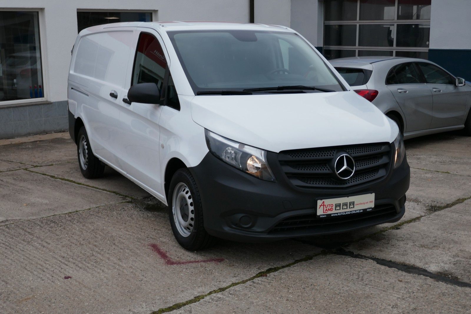 MERCEDES-BENZ Vito Kasten 116 CDI RWD lang DAB/AHK/Flügtür/Kam