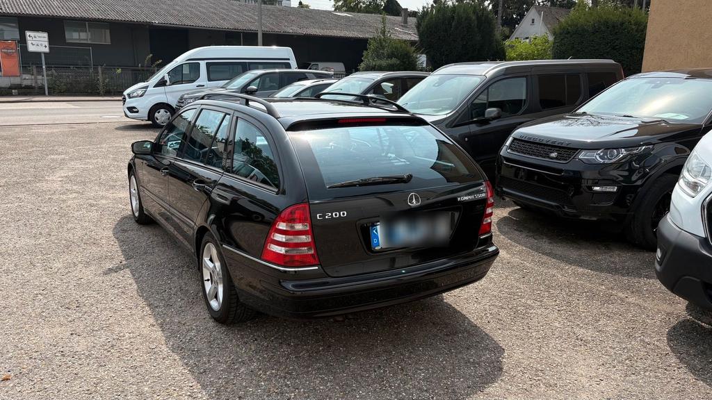 Mercedes-Benz C 200
