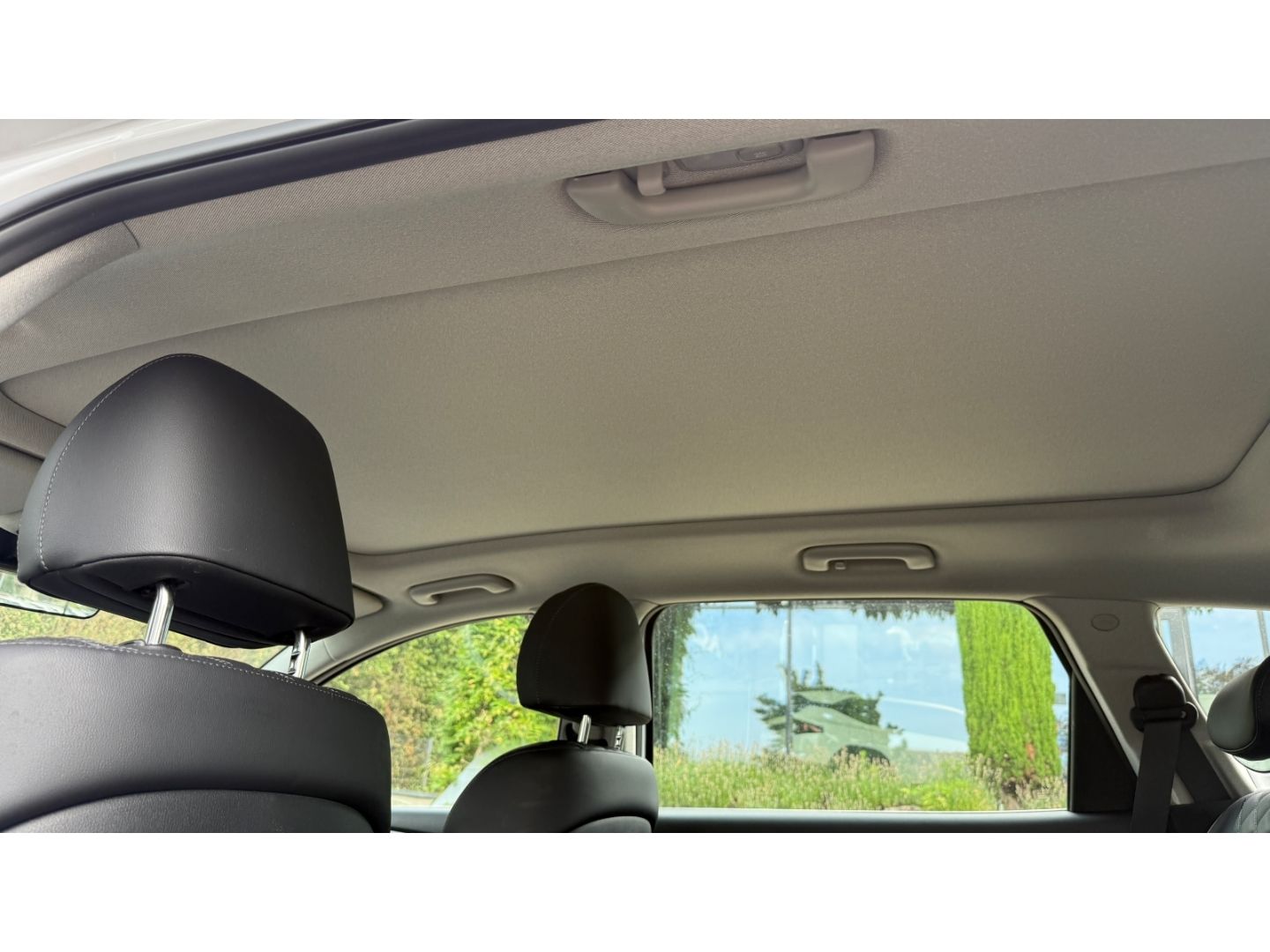 Fahrzeugabbildung Hyundai SANTA FE Trend 4WD LEDER El. PANODACH NAVI LED A