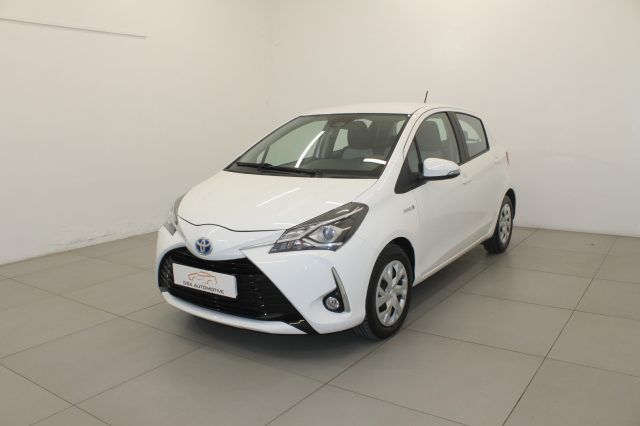 Toyota TOYOTA Yaris 1.5 Hybrid 'White Edition' Automati