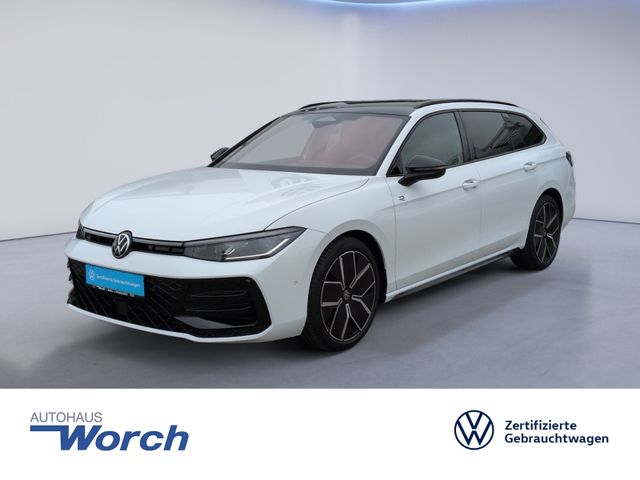 Passat R-Line 2.0 TDI 4MO DSG PANO+STHZ+AHK+